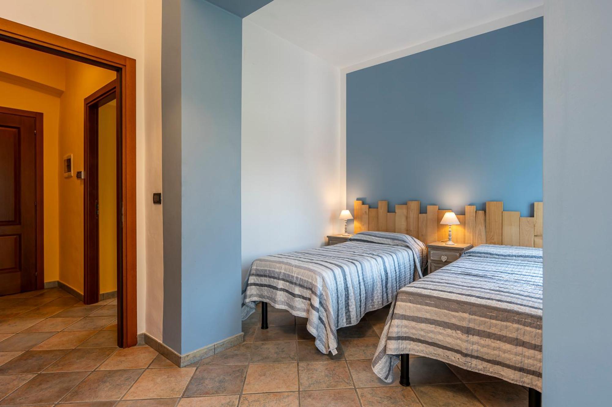 Agriturismo Cantine Bevione - Family Apartments Farigliano Экстерьер фото
